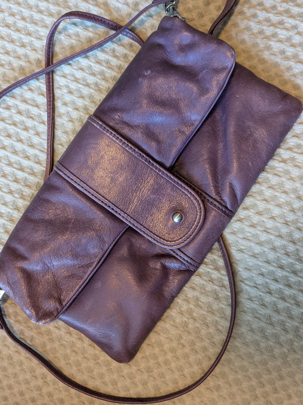 Vintage Leather Crossbody Clutch - Plum Purple